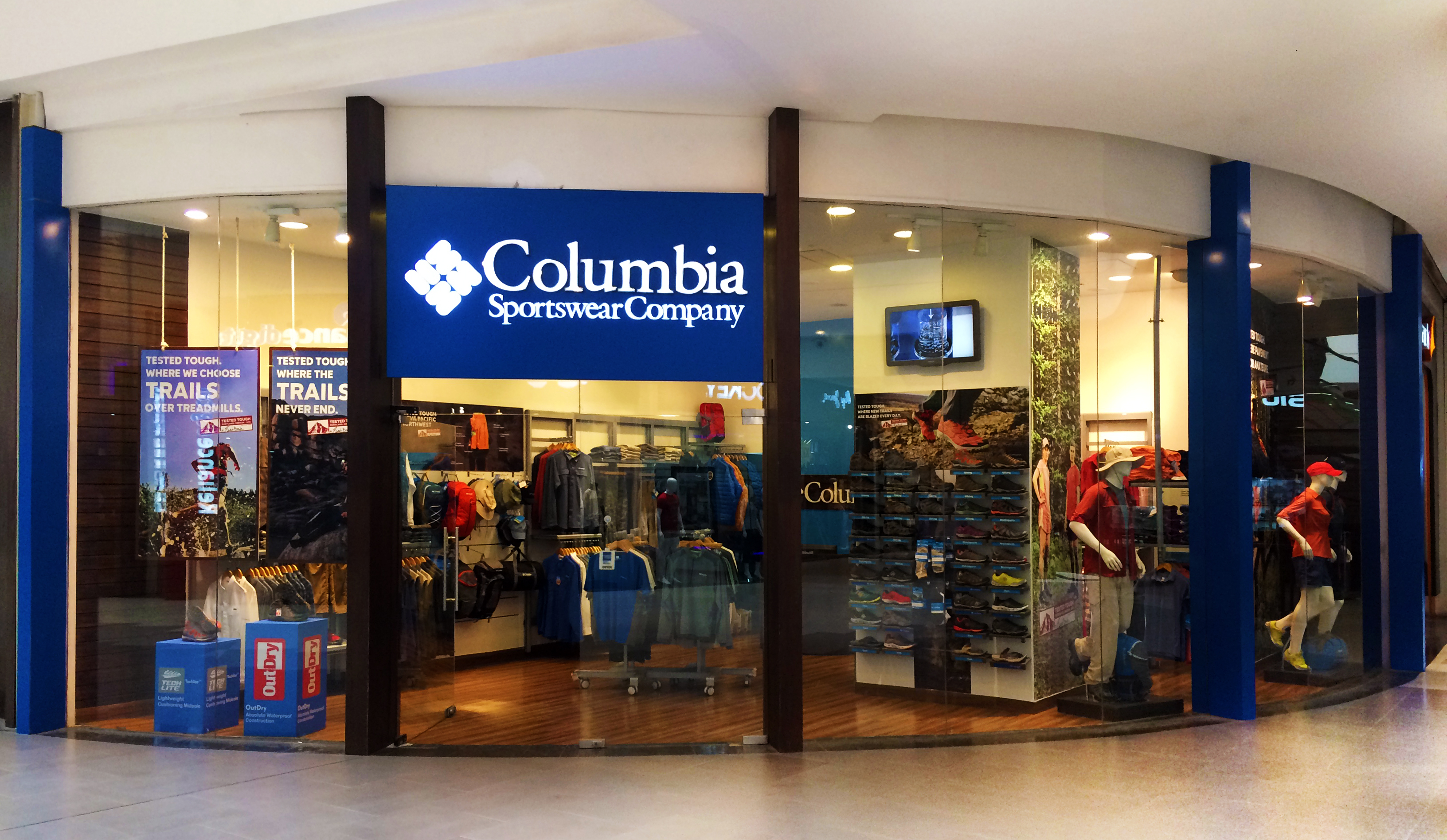 Columbia Sportswear Marketing Strategy & Marketing Mix (4Ps)